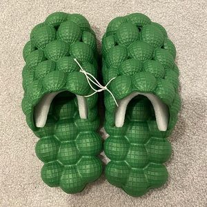 Fashion Massage Bubble Slides